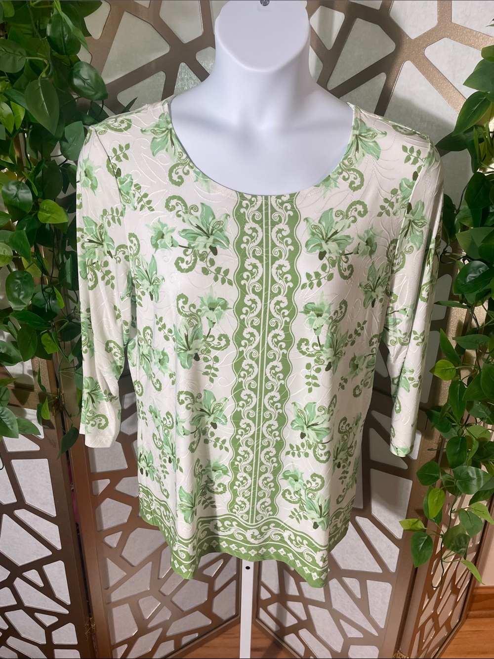 JM Collection 3/4 Sleeve Jacquard Top